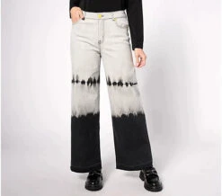 LOGO By Lori Goldstein X Smiley World Regular Wide Leg Jeans