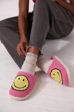 FREE PEOPLE Smiley Slippers
